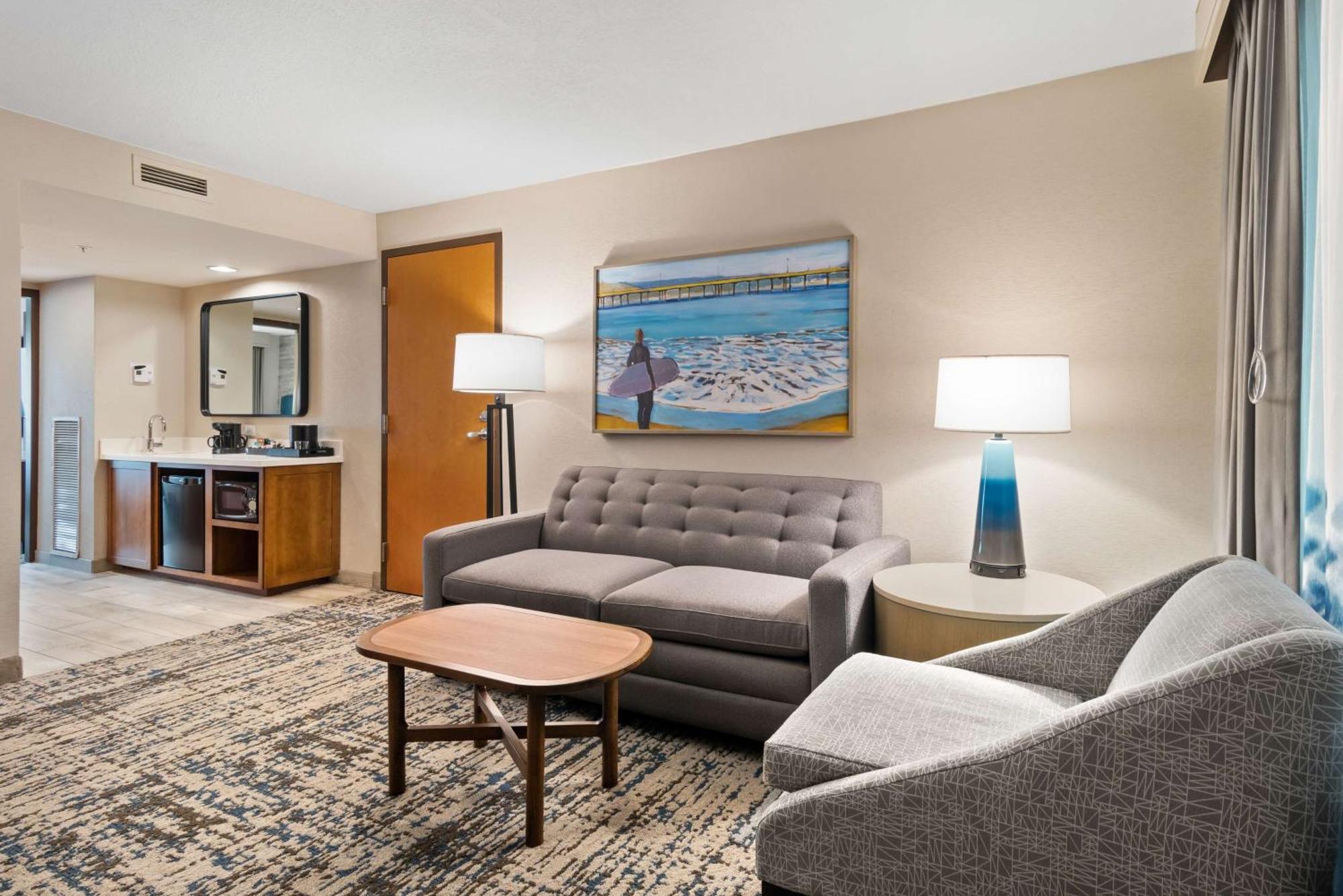 Embassy By Hilton Anaheim South Garden Grove