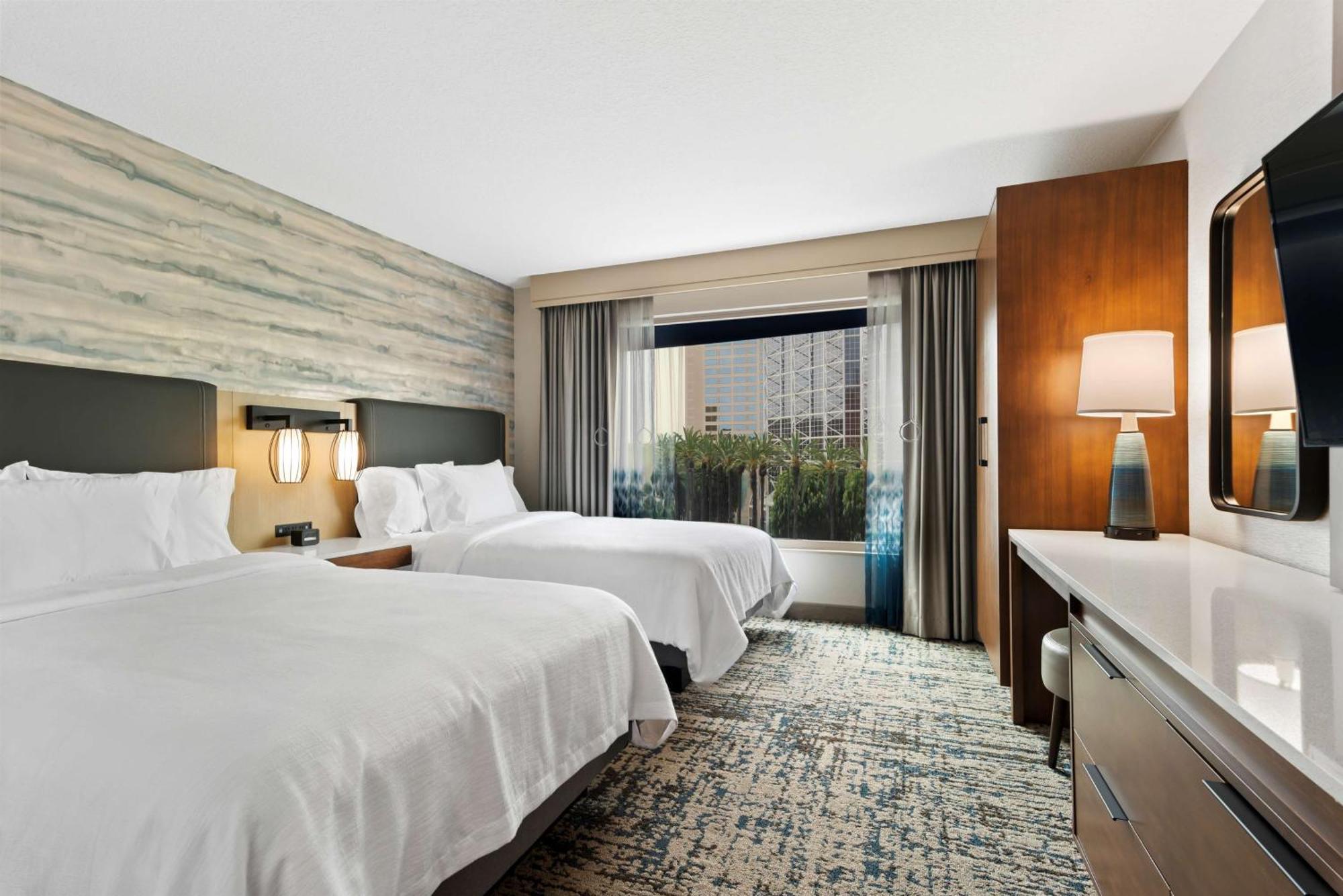 Embassy By Hilton Anaheim South 4*