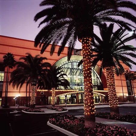 Embassy By Hilton Anaheim South Hotel Garden Grove