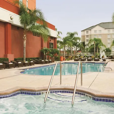 Embassy By Hilton Anaheim South Hotel