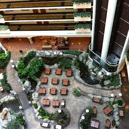 Embassy By Hilton Anaheim South Garden Grove