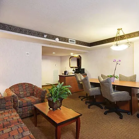 Embassy By Hilton Anaheim South Hotel Garden Grove