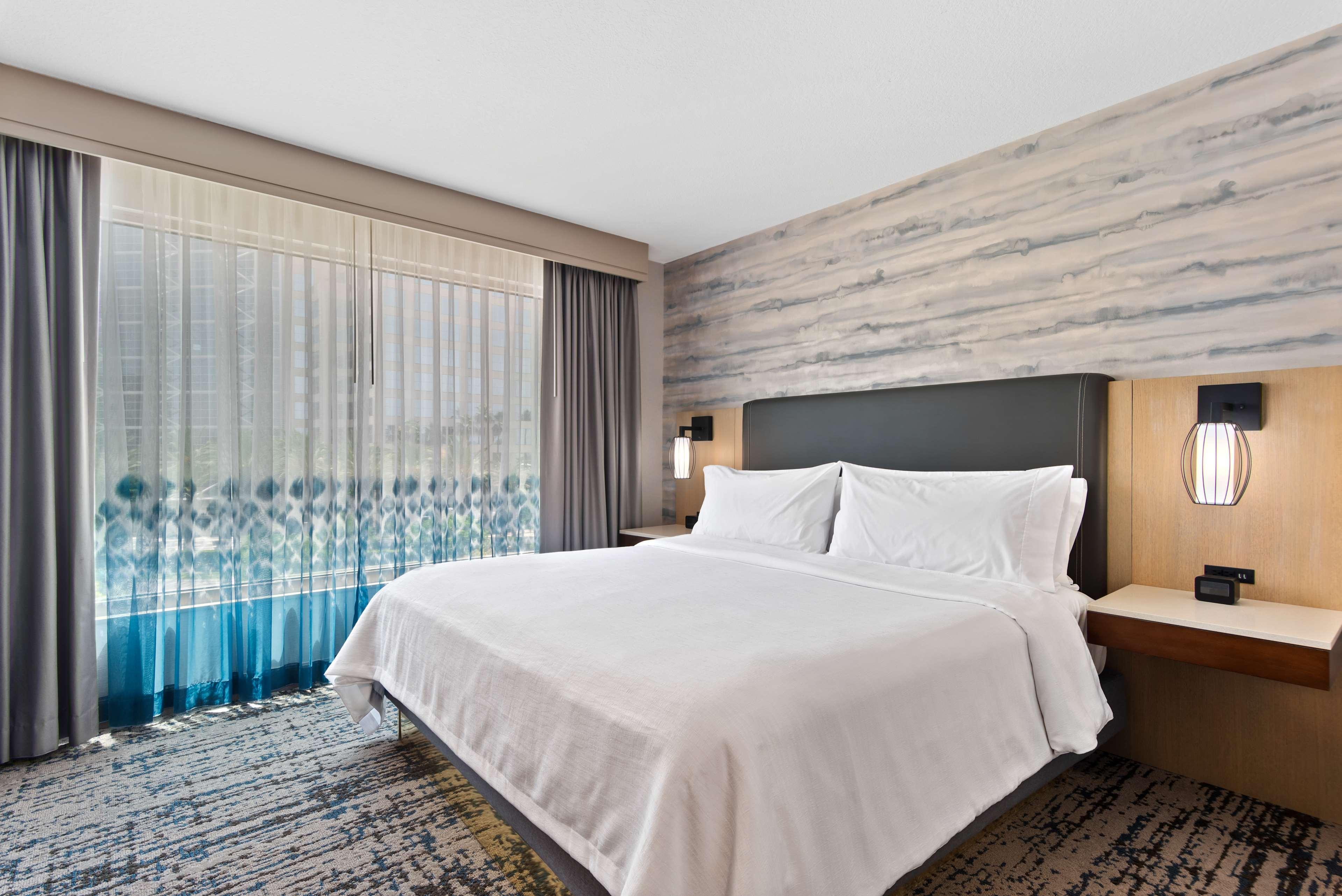 Embassy By Hilton Anaheim South 4* Garden Grove