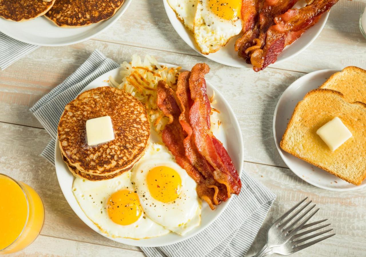 Embassy By Hilton Anaheim South Hotel 4*