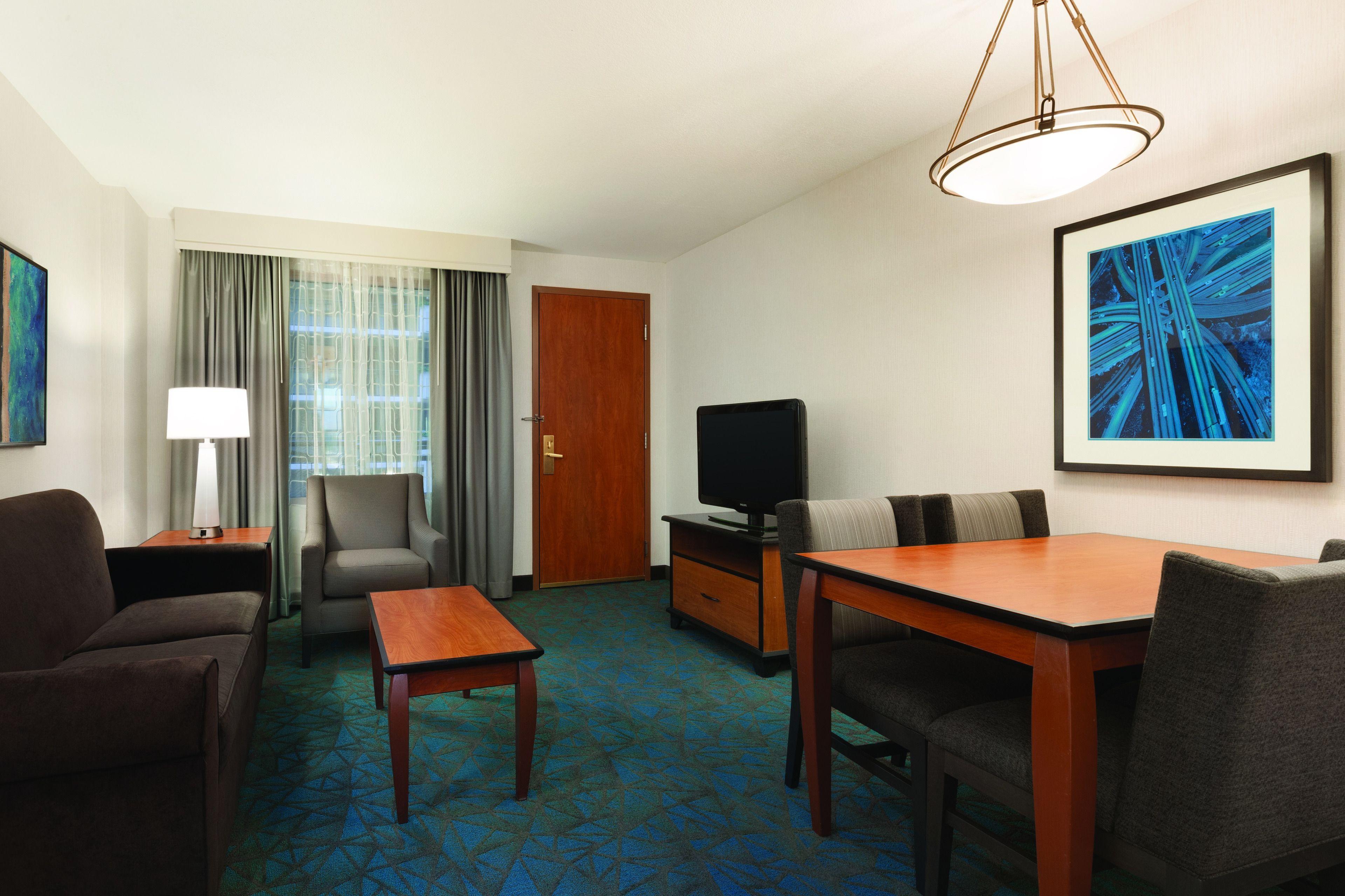 Embassy By Hilton Anaheim South Hotel Garden Grove