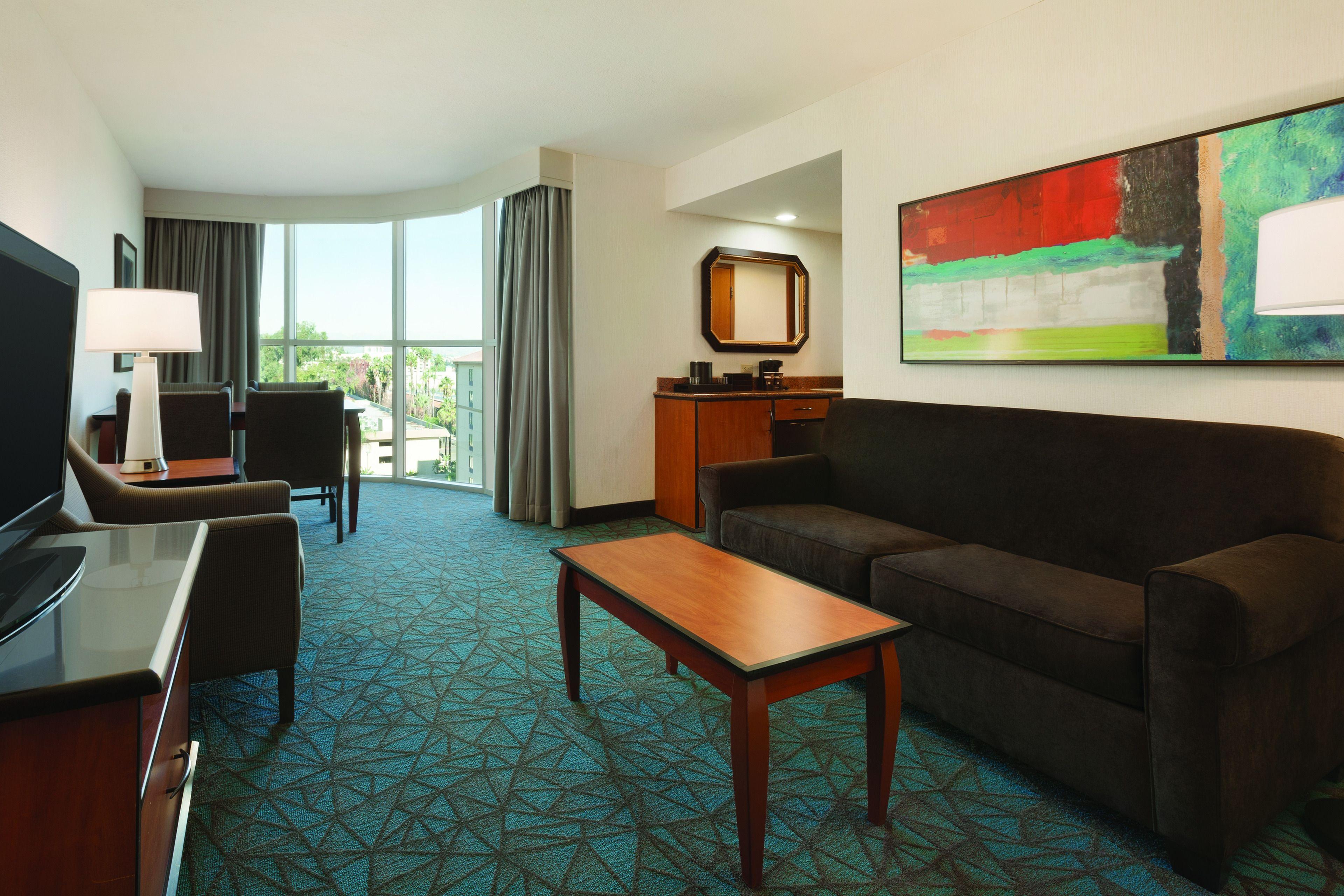 Embassy By Hilton Anaheim South Garden Grove