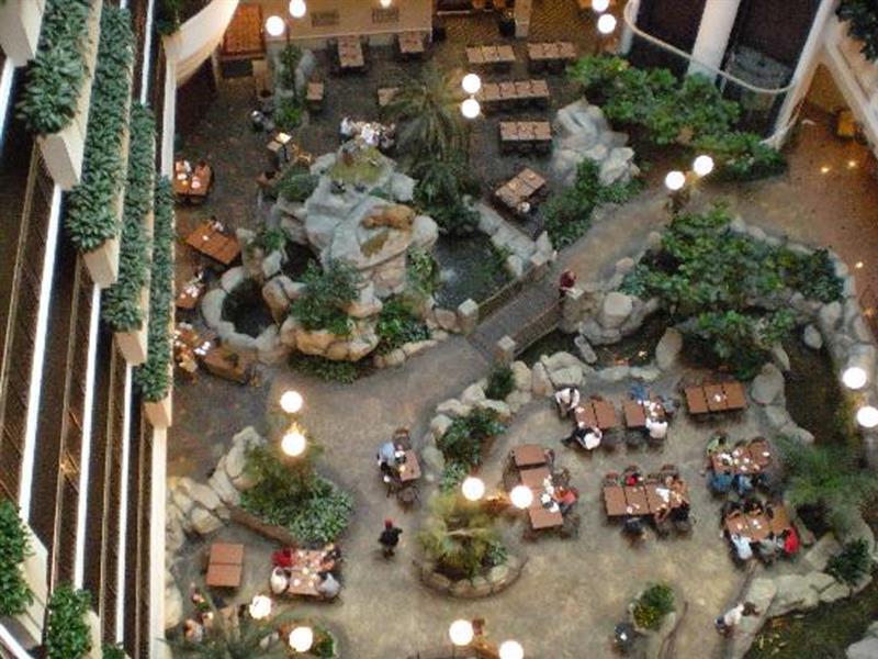 Hotel Embassy By Hilton Anaheim South 4*